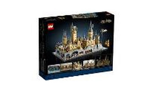 LEGO Harry Potter™ Hogwarts Castle and Grounds